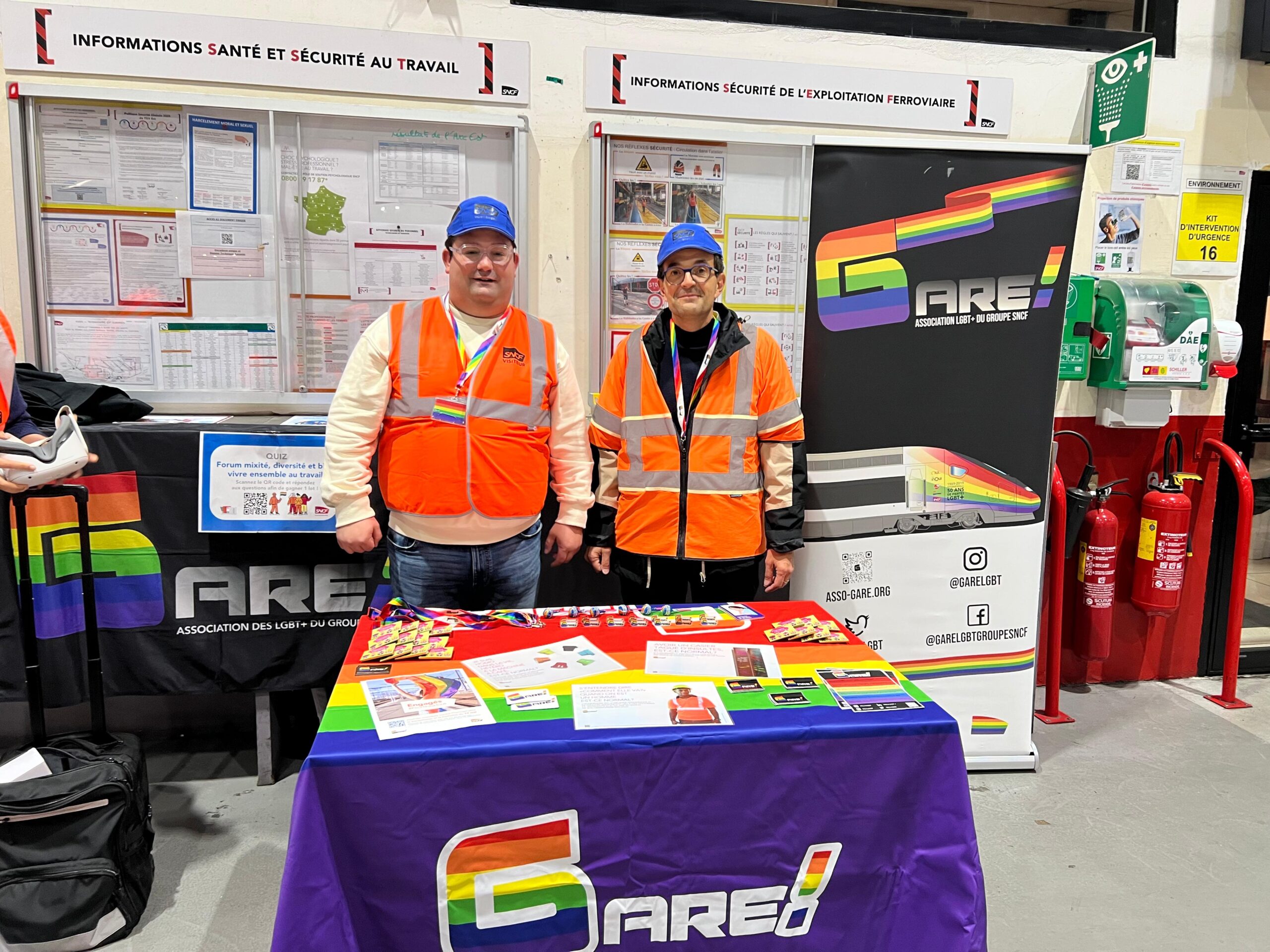 d3ecee76-905b-4a55-a69e-b672237f63e4 d3ecee76-905b-4a55-a69e-b672237f63e4