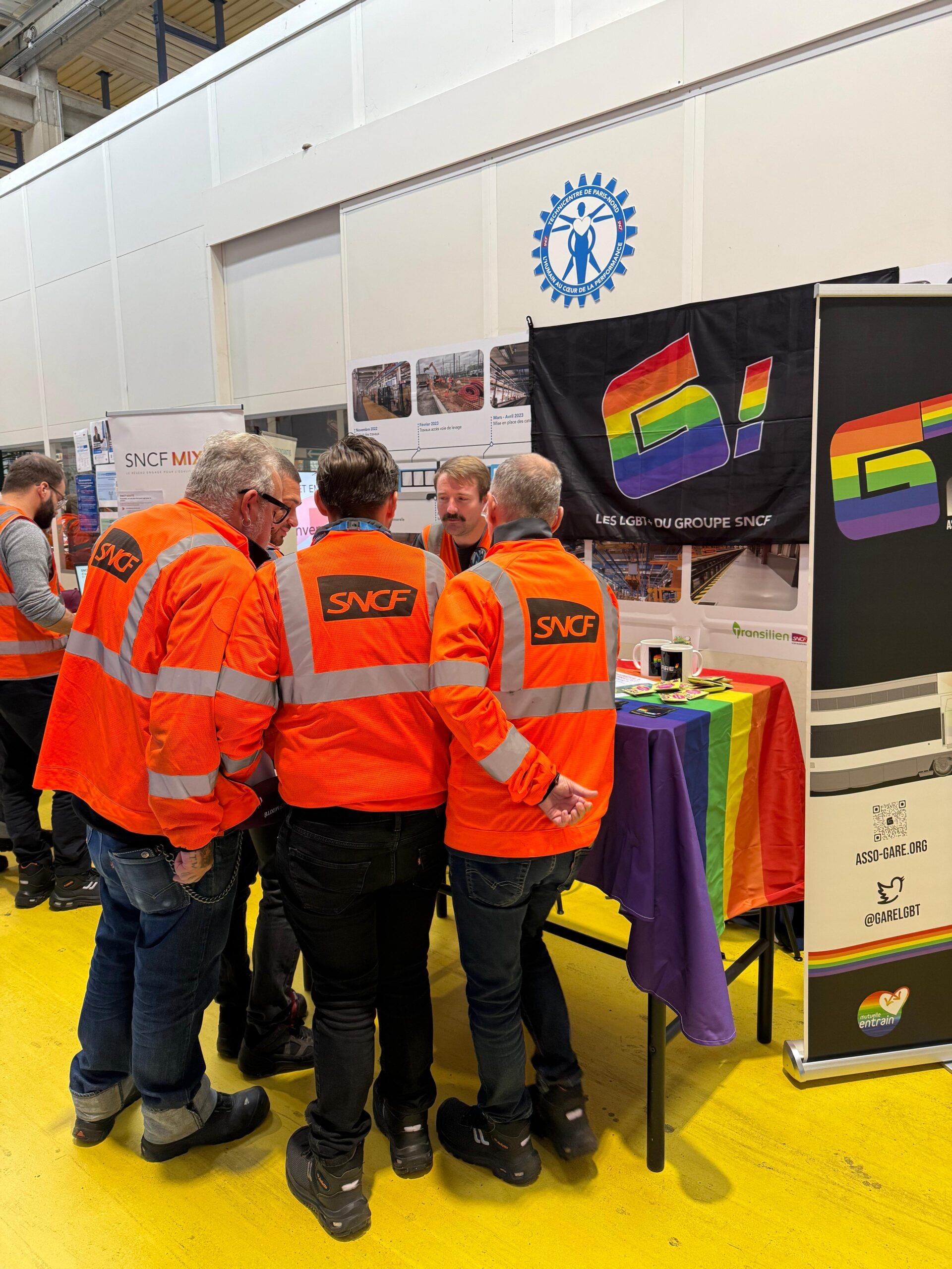 e651de43-c391-4c95-8597-13e576e29b7a e651de43-c391-4c95-8597-13e576e29b7a